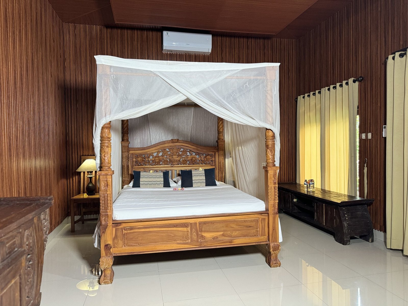 Villa Krishna Bedroom