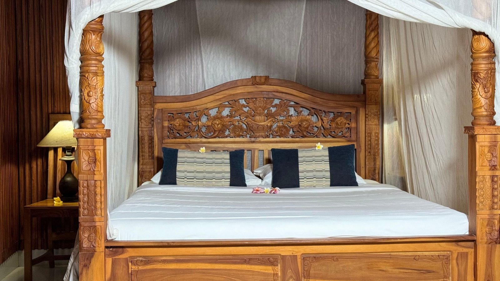 Villa Krishna Bedroom