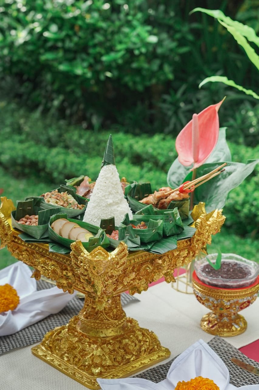 Traditional food presentation with decorations